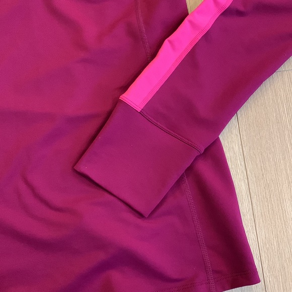 Nike Drifit Quarter Zip - Picture 4 of 7